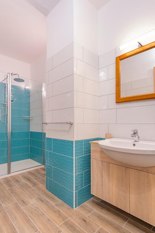 Locanda Sighimi Lanusei Bagian luar foto